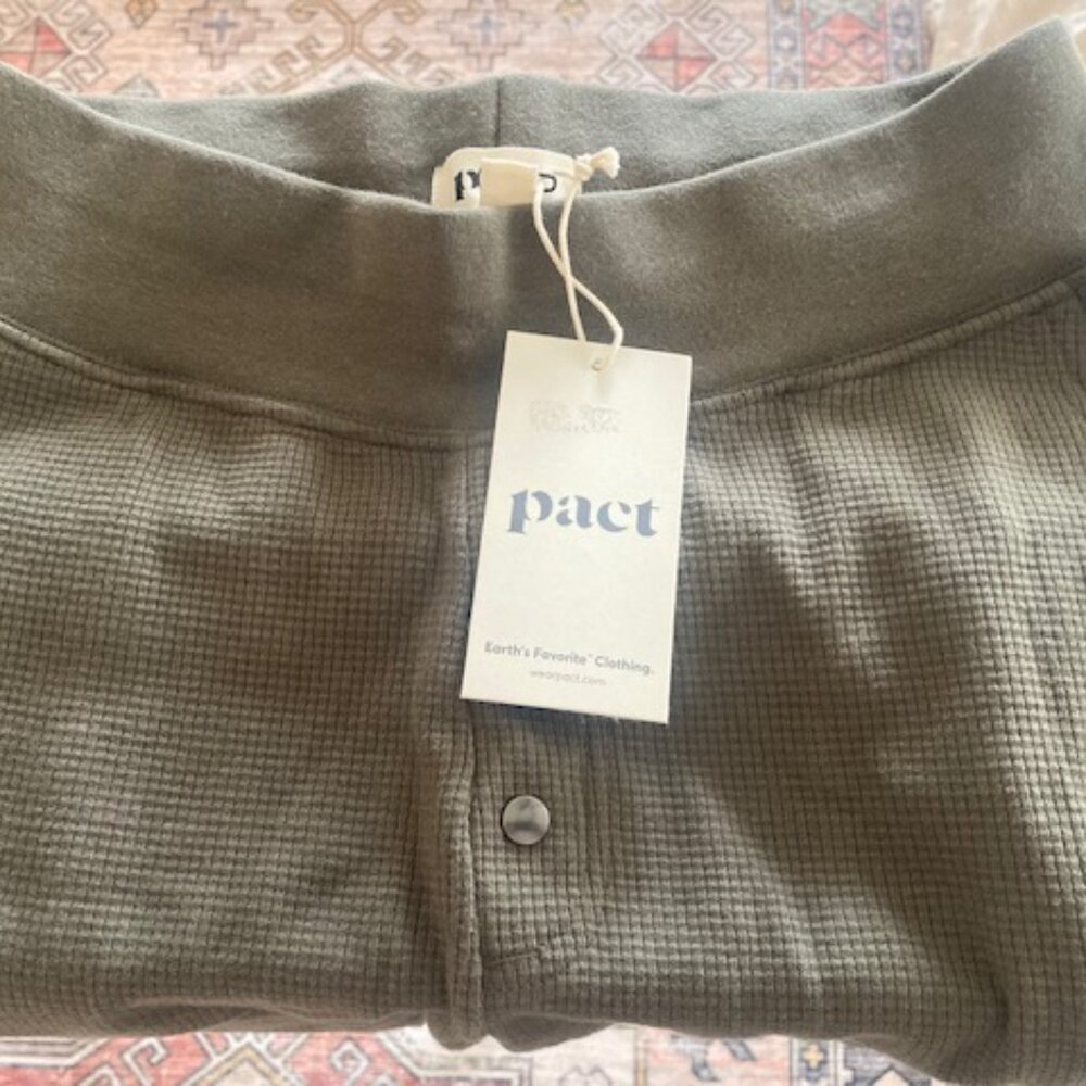 NWT Pact Thermal Waffle Snap Jogger